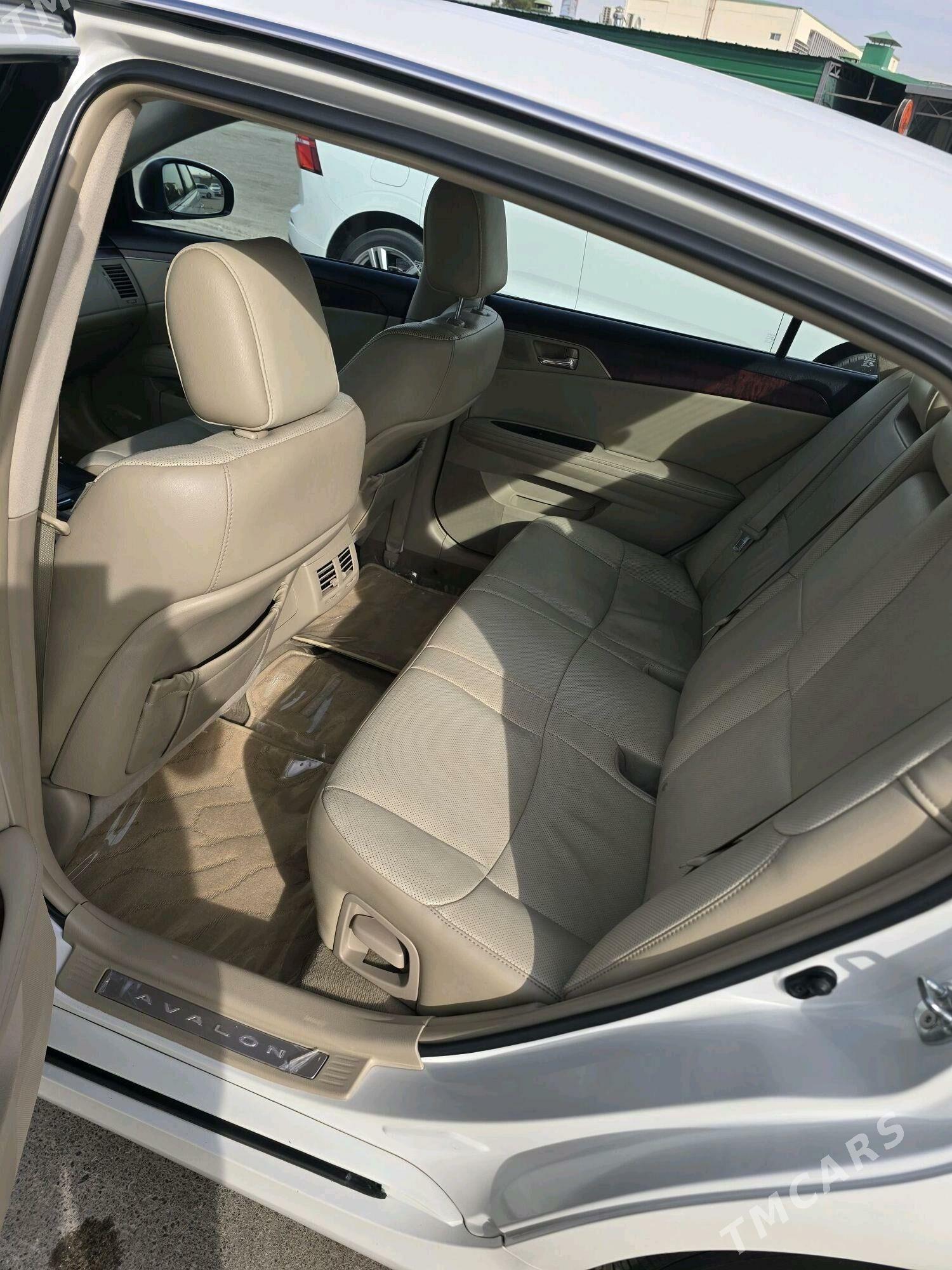 Toyota Avalon 2012 - 370 000 TMT - Ашхабад - img 2
