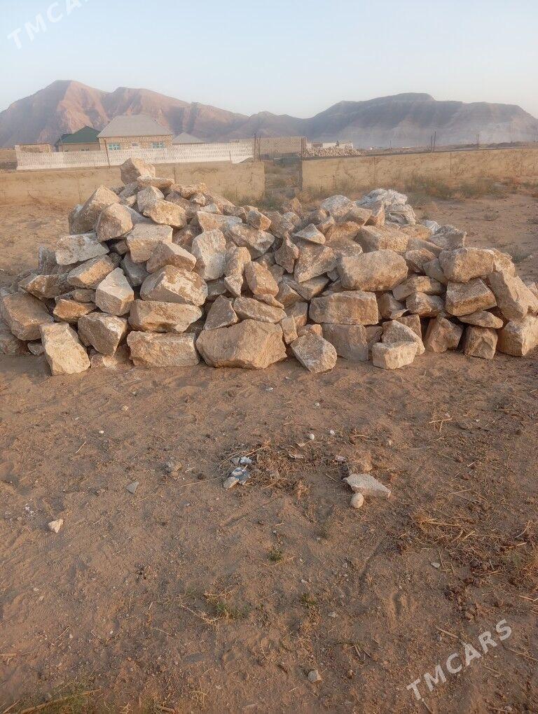 Daş - Jebel - img 1