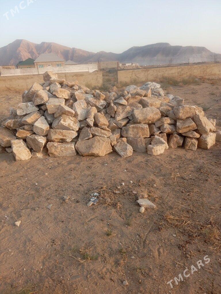 Daş - Jebel - img 2