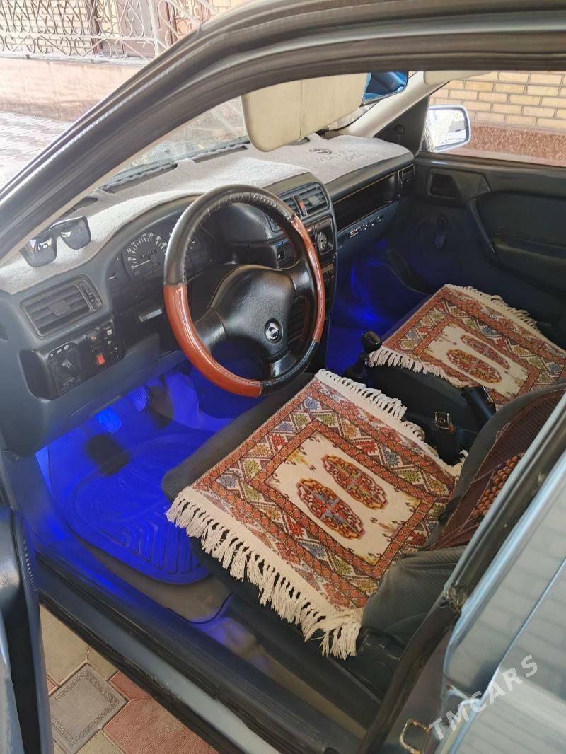 Opel Vectra 1991 - 45 000 TMT - Мары - img 5