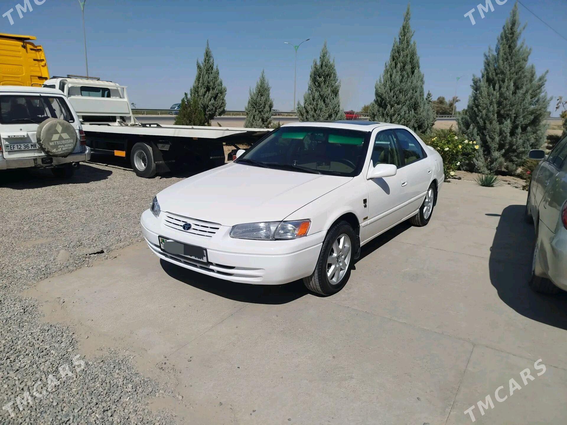 Toyota Camry 1999 - 125 000 TMT - Мары - img 5