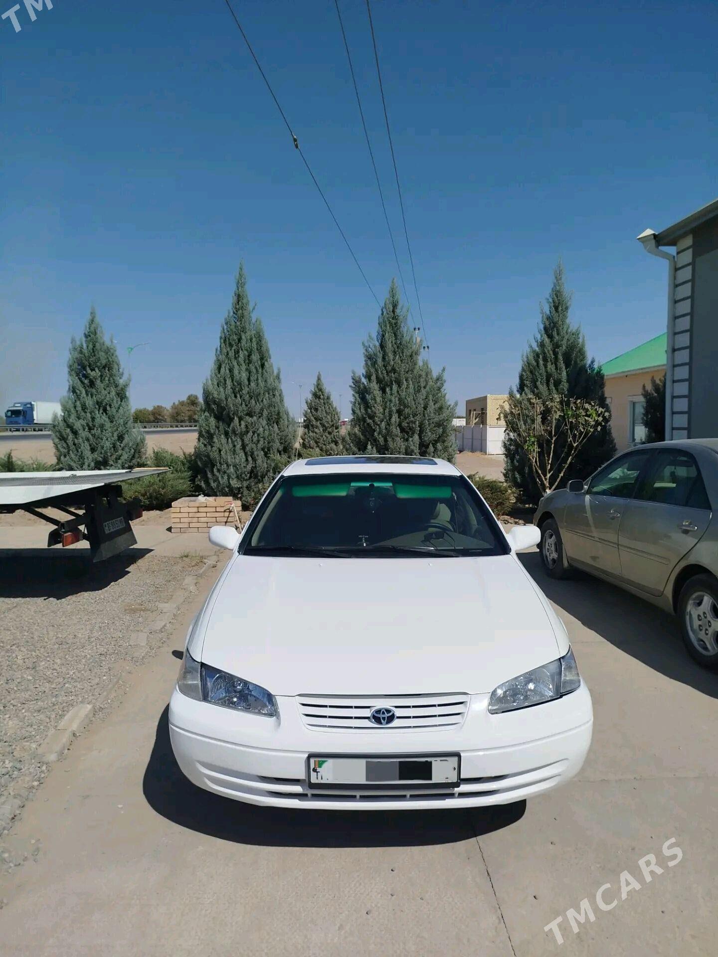 Toyota Camry 1999 - 125 000 TMT - Мары - img 4