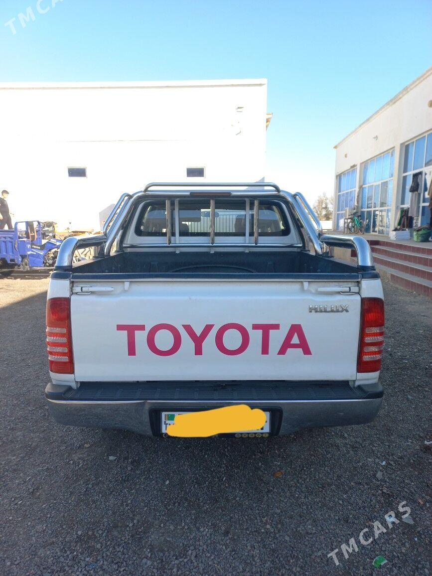 Toyota Hilux 2006 - 210 000 TMT - Bereket - img 1