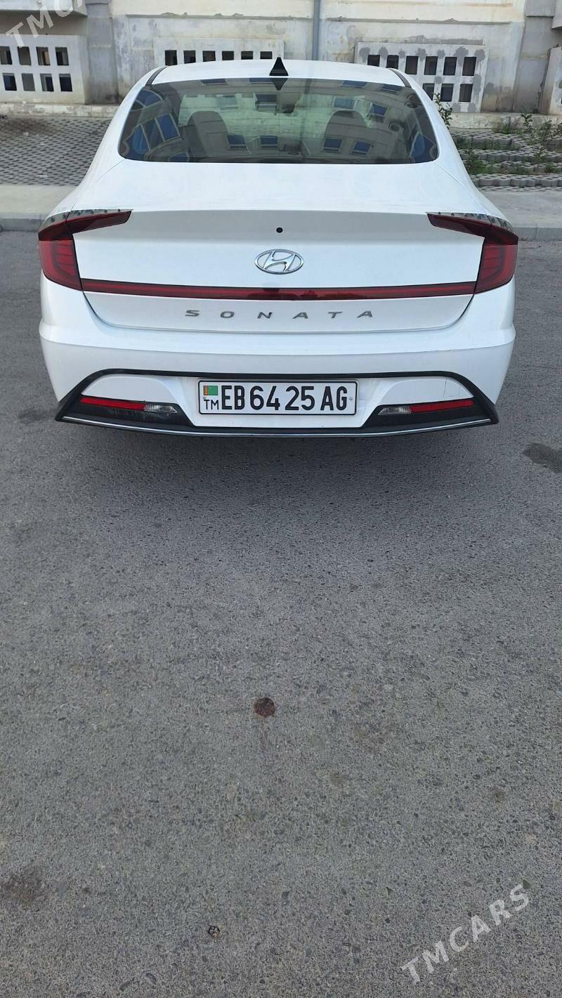 Hyundai Sonata 2022 - 275 000 TMT - Ашхабад - img 3