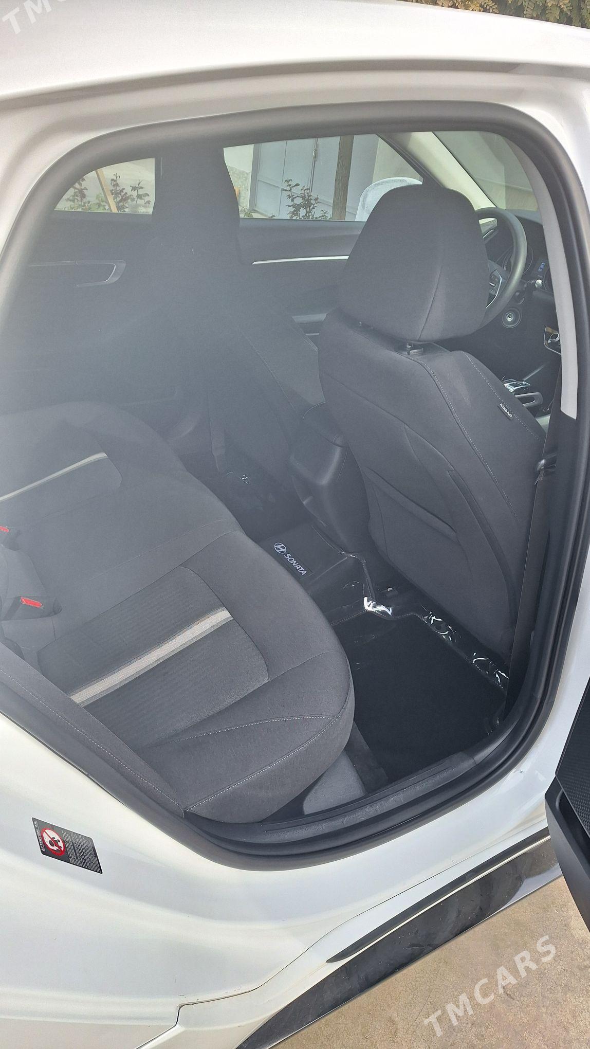 Hyundai Sonata 2022 - 275 000 TMT - Ашхабад - img 8
