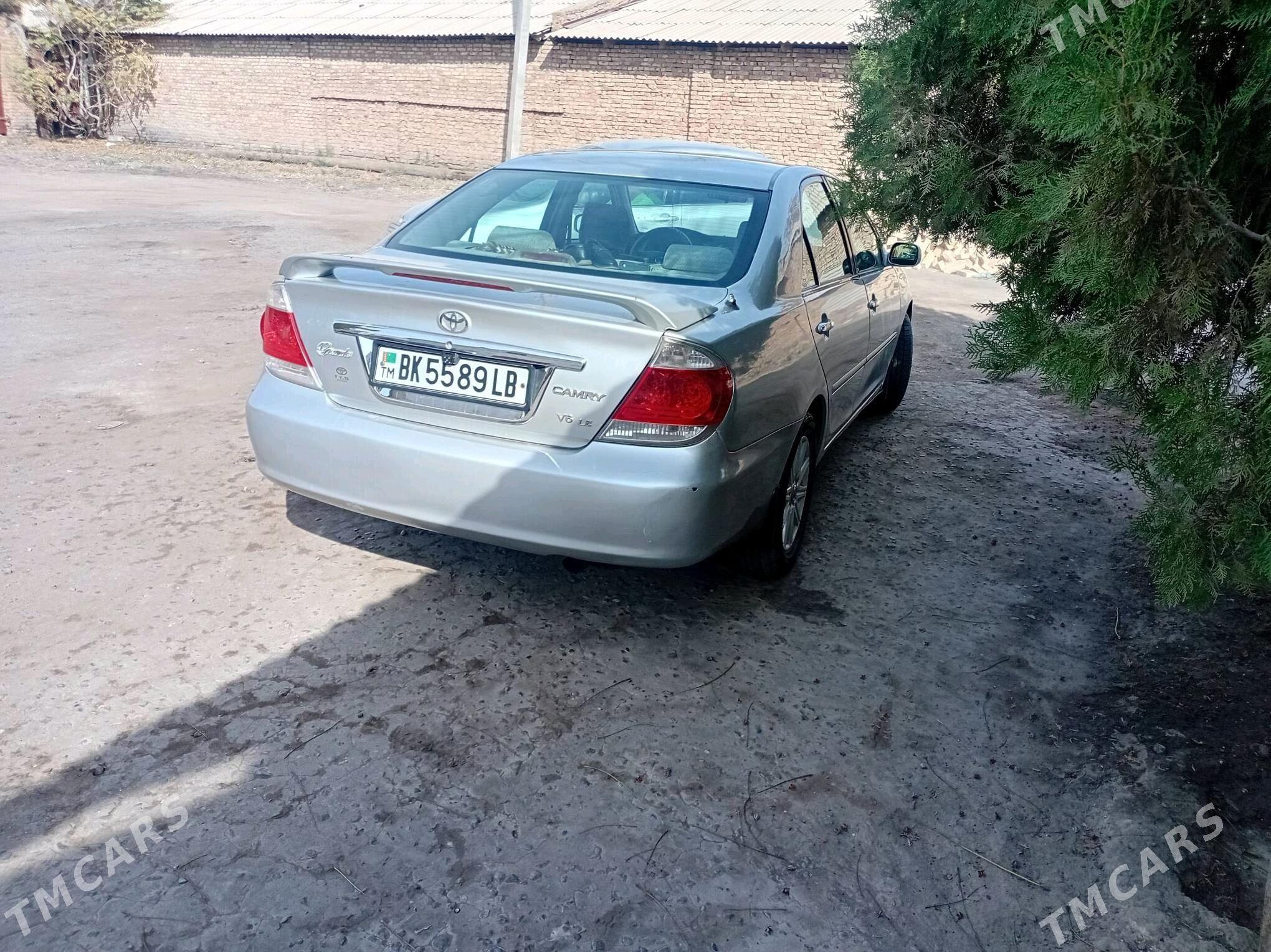 Toyota Camry 2003 - 185 000 TMT - Дянев - img 5