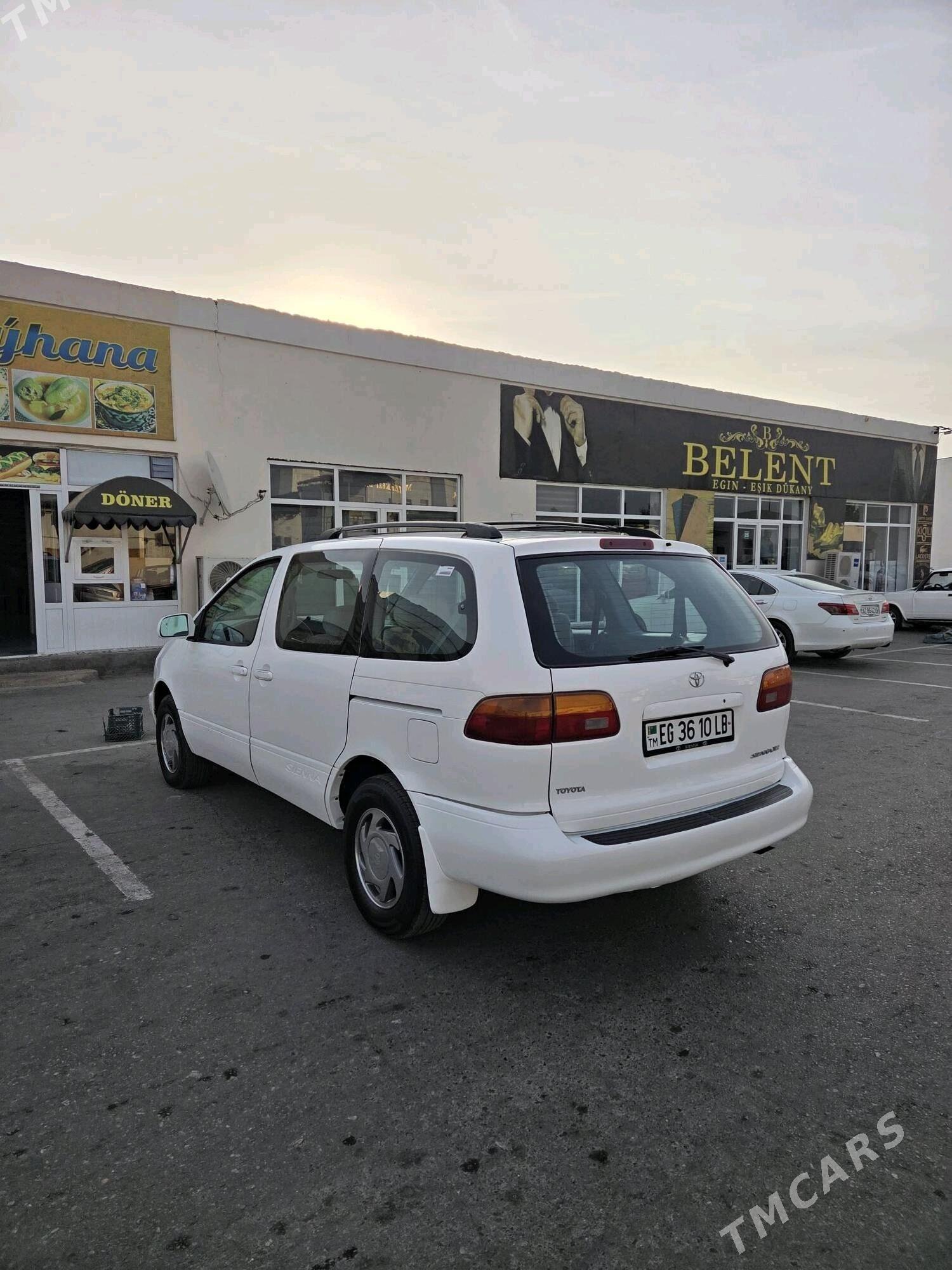 Toyota Sienna 1999 - 160 000 TMT - Туркменабат - img 4