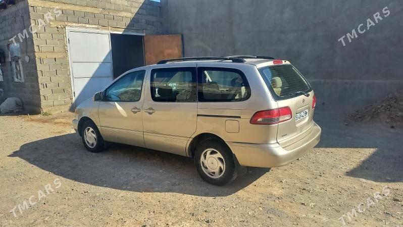 Toyota Sienna 2003 - 160 000 TMT - Гызыларбат - img 2