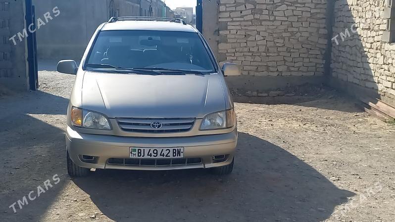 Toyota Sienna 2003 - 160 000 TMT - Гызыларбат - img 4