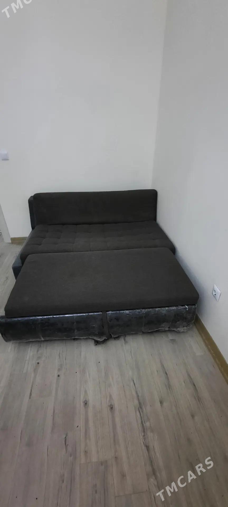 Диван - Туркменбаши - img 3