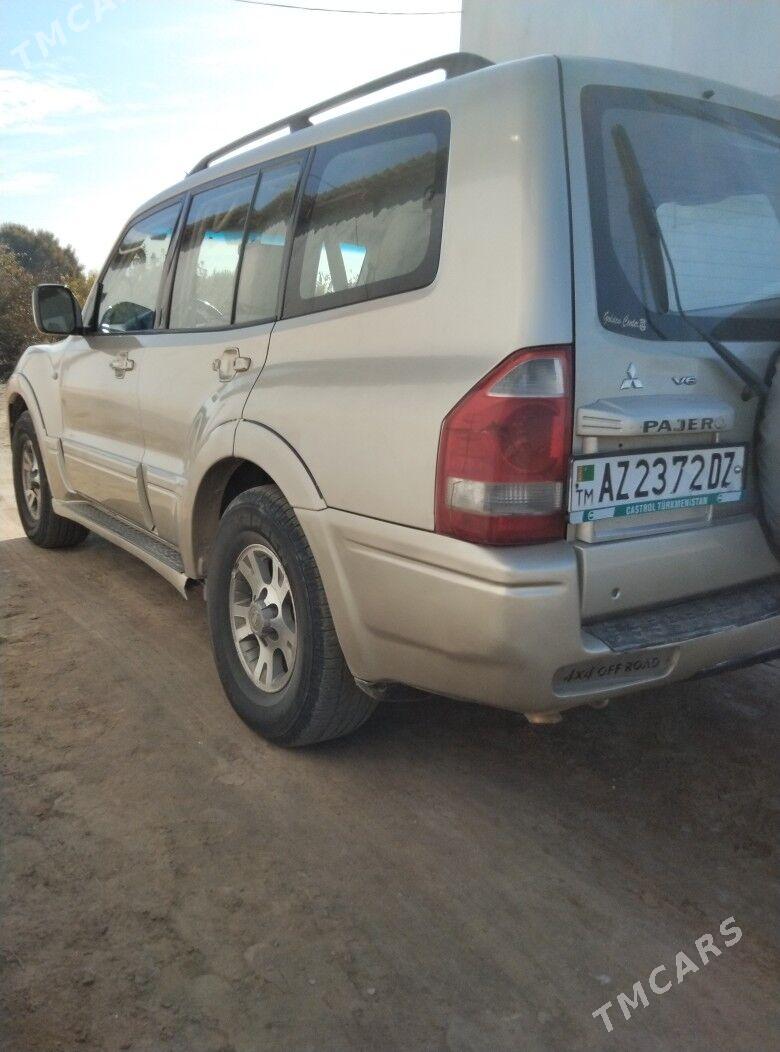 Mitsubishi Pajero 2004 - 180 000 TMT - Дашогуз - img 3