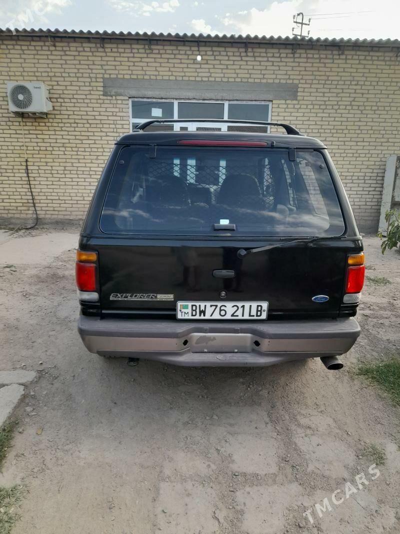 Ford Explorer 1996 - 70 000 TMT - Чарджоу - img 3