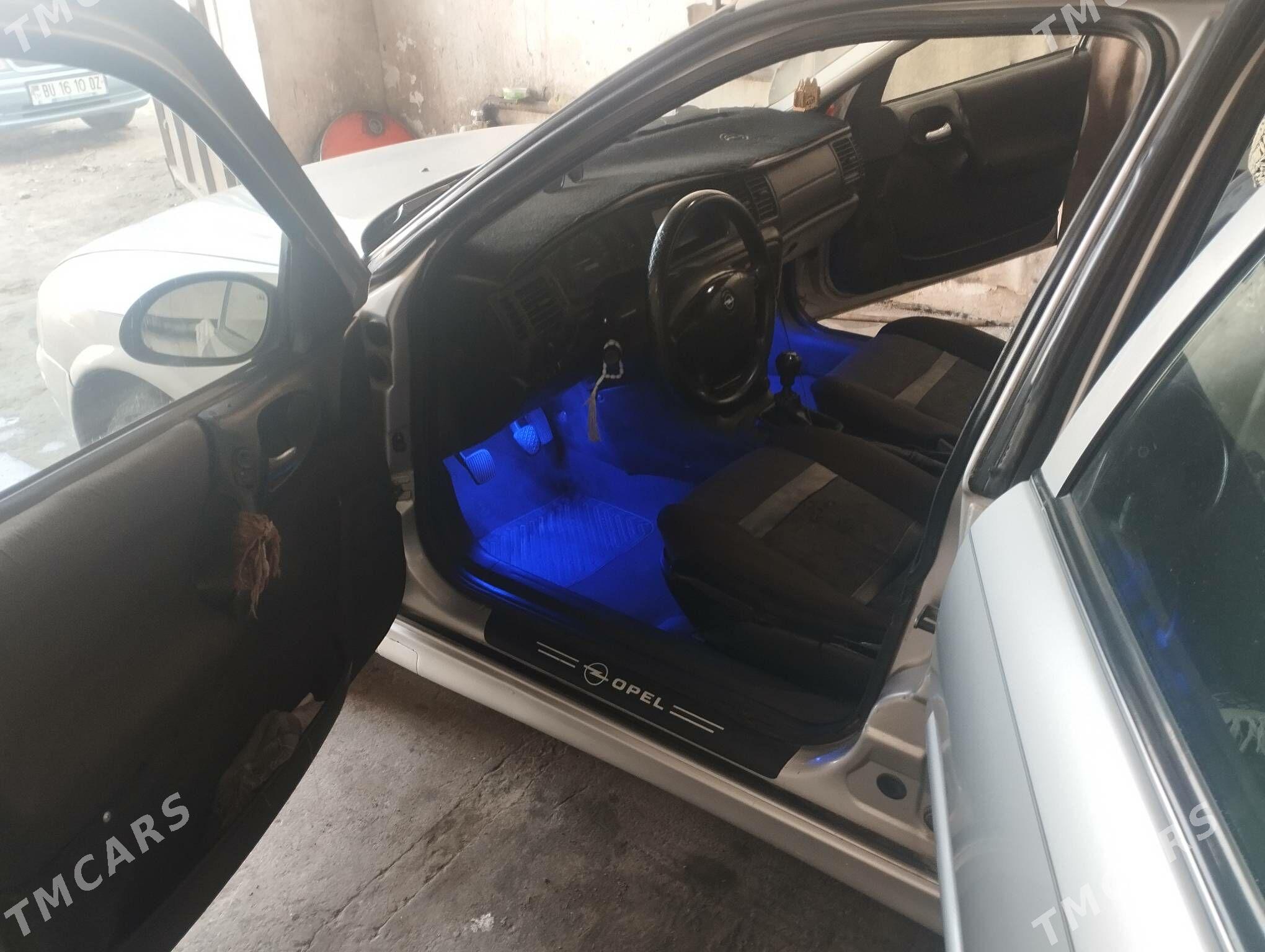 Opel Vectra 2000 - 70 000 TMT - Daşoguz - img 2