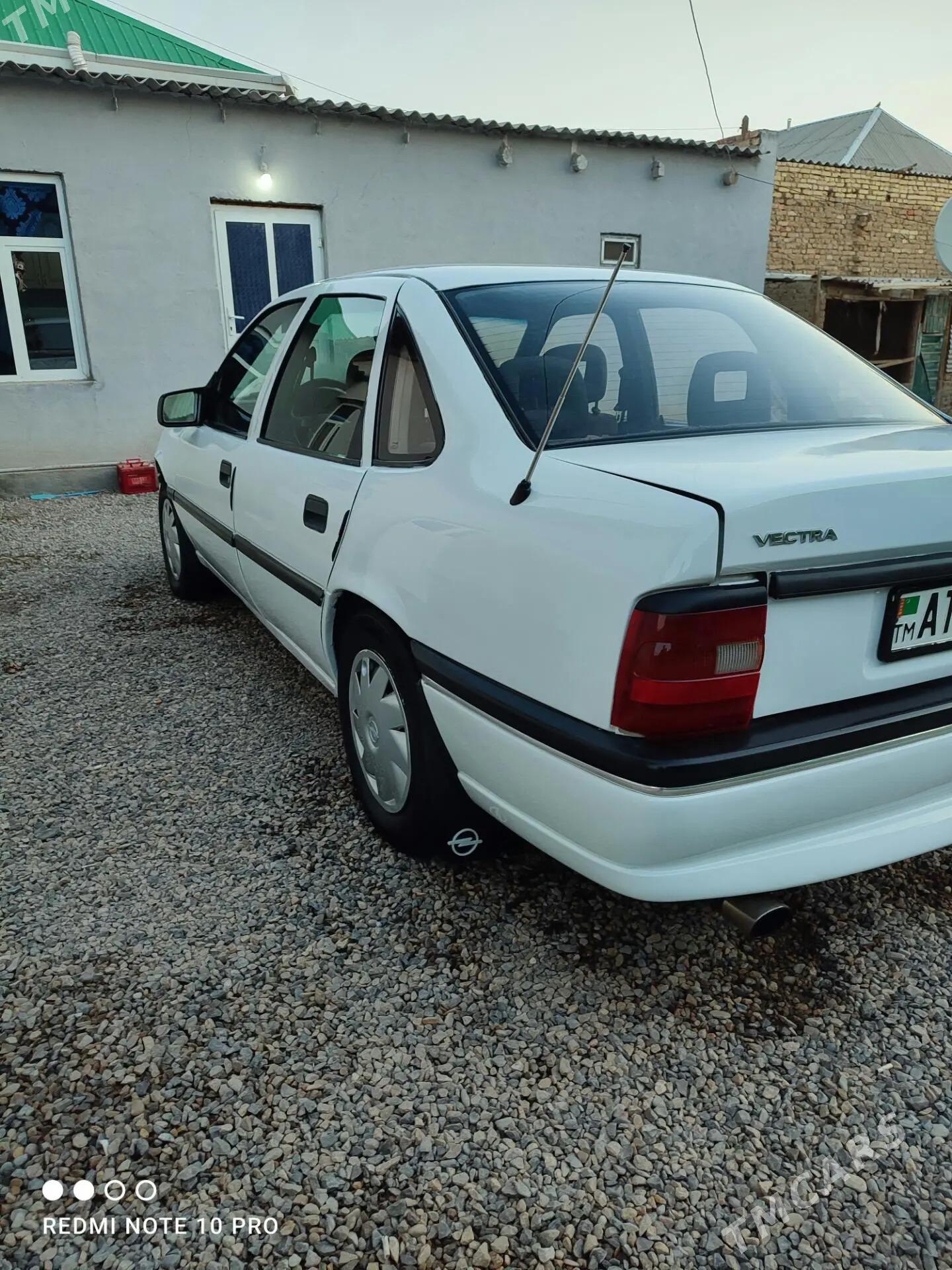 Opel Vectra 1993 - 38 000 TMT - Мары - img 4