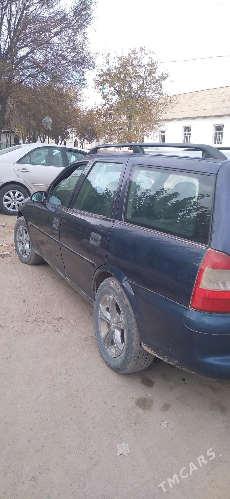 Opel Vectra 1999 - 47 000 TMT - Гурбансолтан Едже - img 3