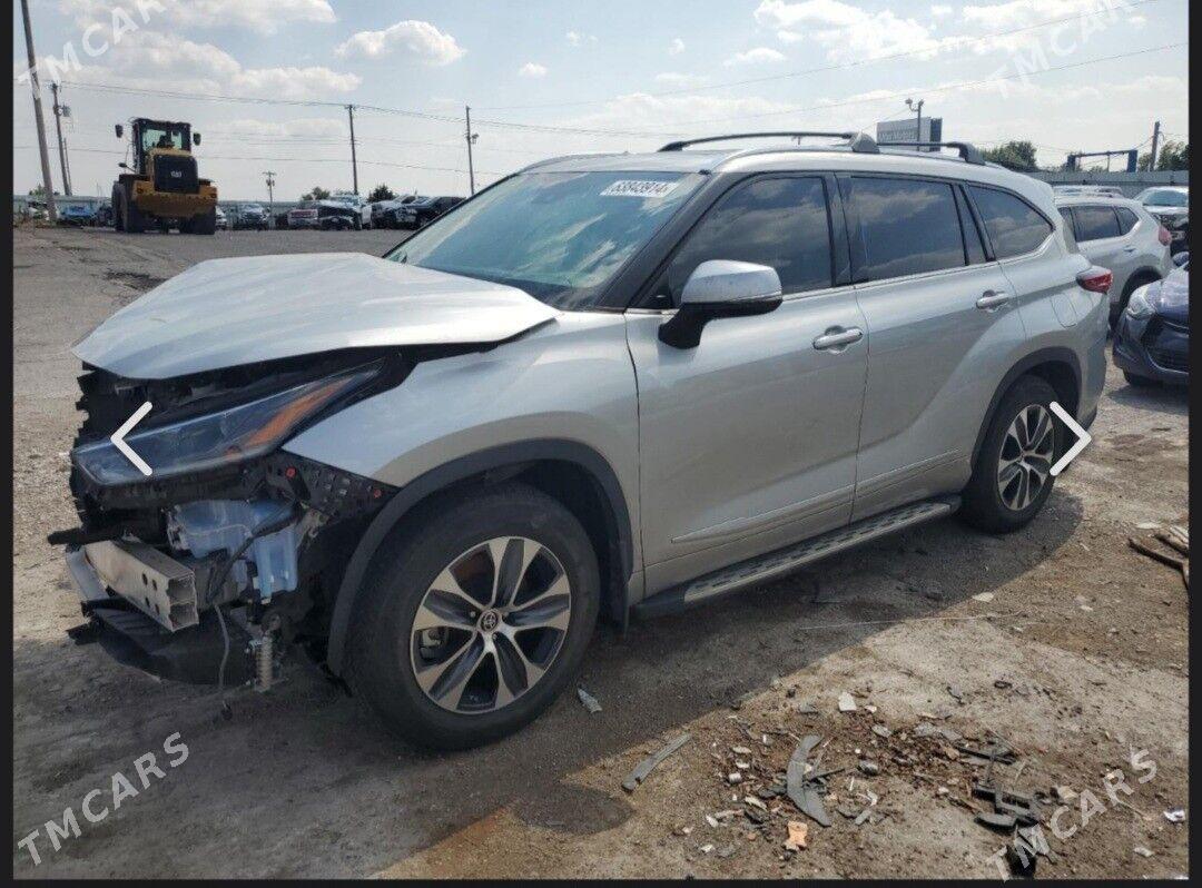 Toyota Highlander 2021 - 560 000 TMT - Байрамали - img 3