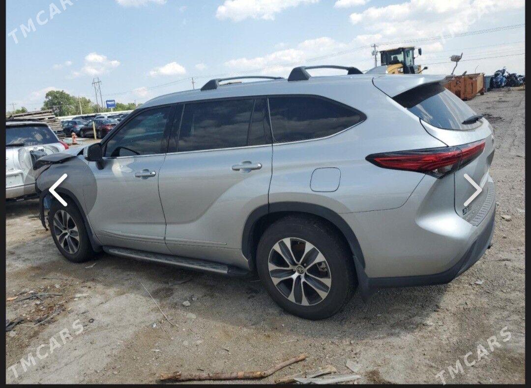 Toyota Highlander 2021 - 560 000 TMT - Байрамали - img 2