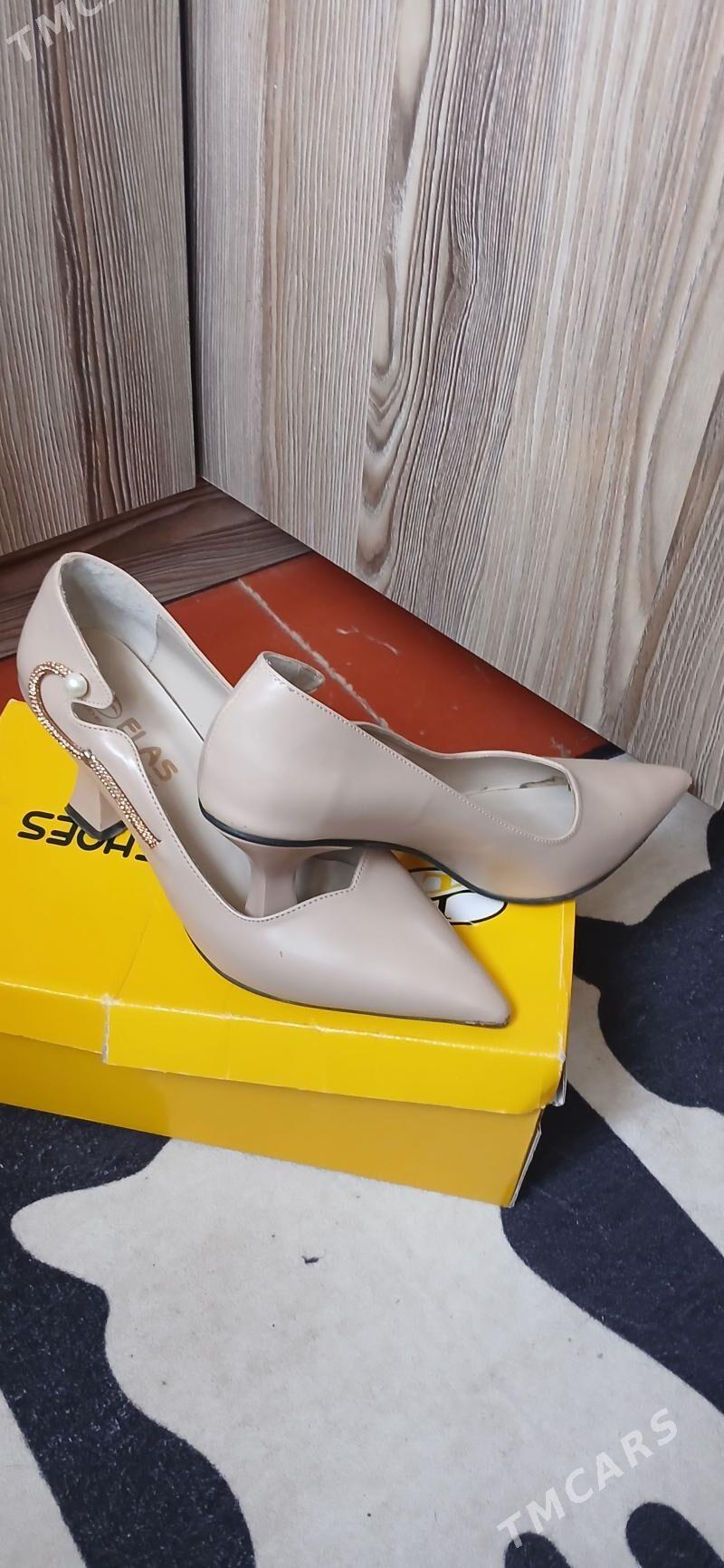 "ELAS Shoes" tufli - Kerki - img 1