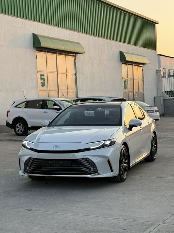 Toyota Camry 2025 - 715 000 TMT - Aşgabat - img 1