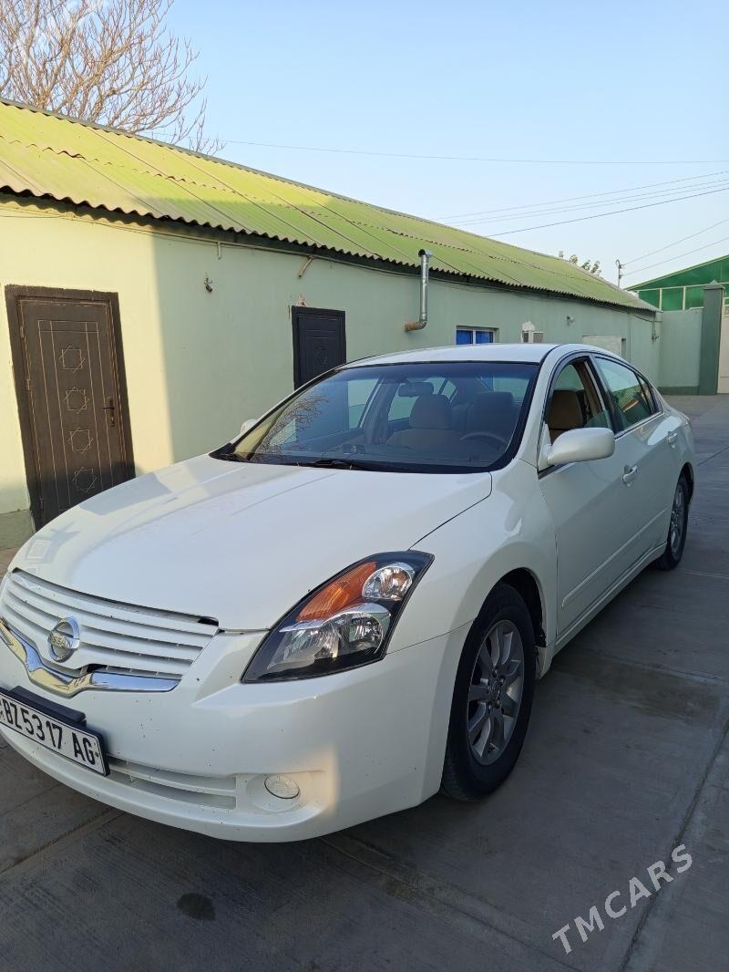 Nissan Altima 2008 - 122 000 TMT - Бузмеин - img 3
