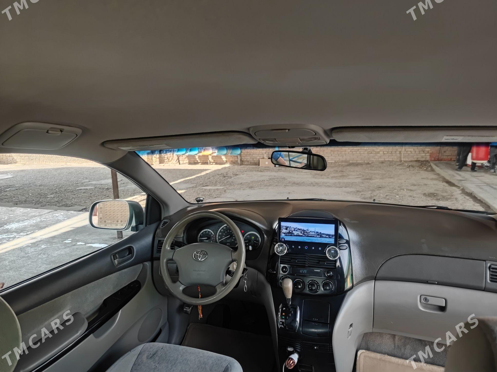 Toyota Sienna 2005 - 220 000 TMT - Kerki - img 6