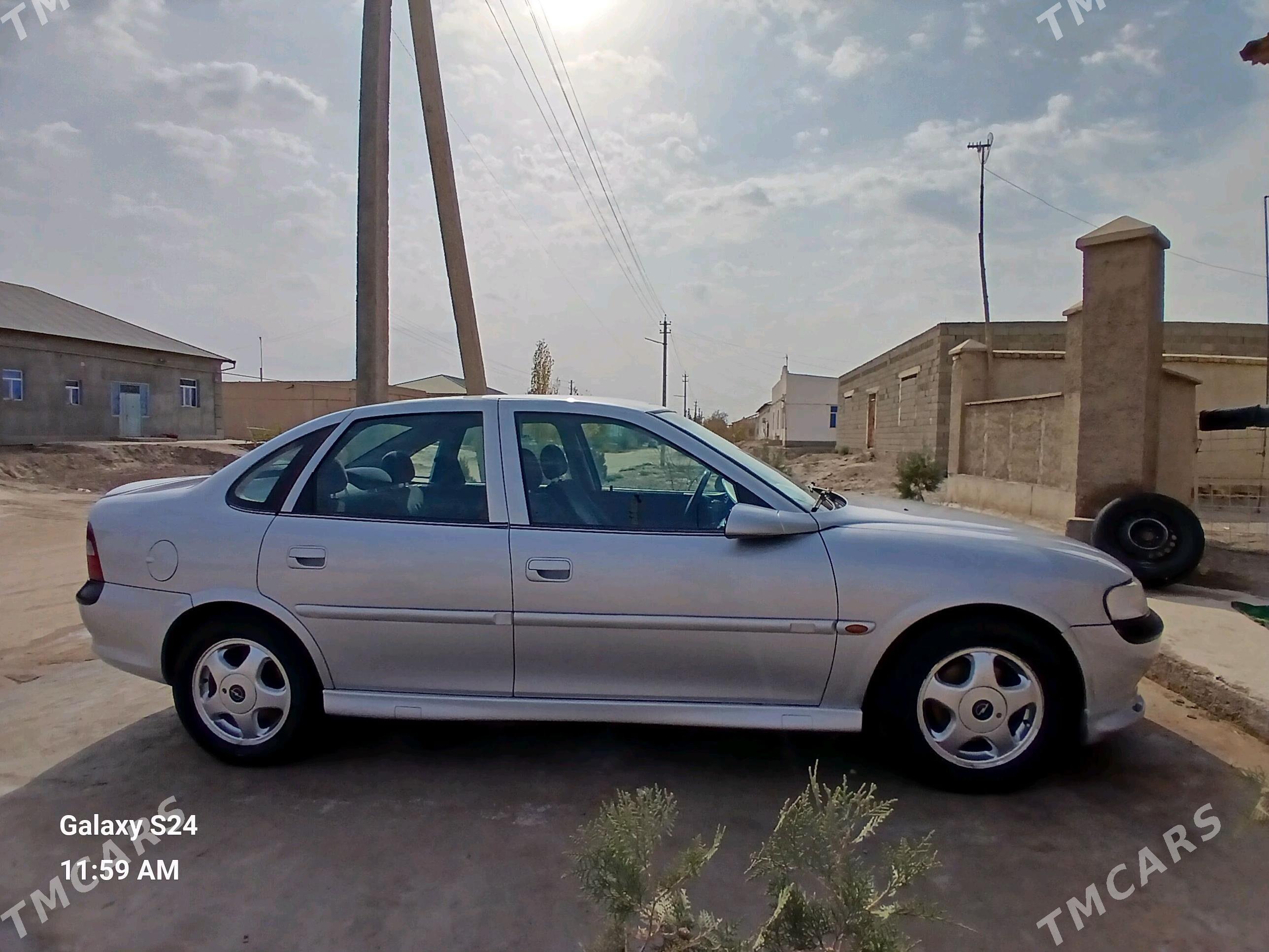 Opel Vectra 1997 - 70 000 TMT - Дашогуз - img 3