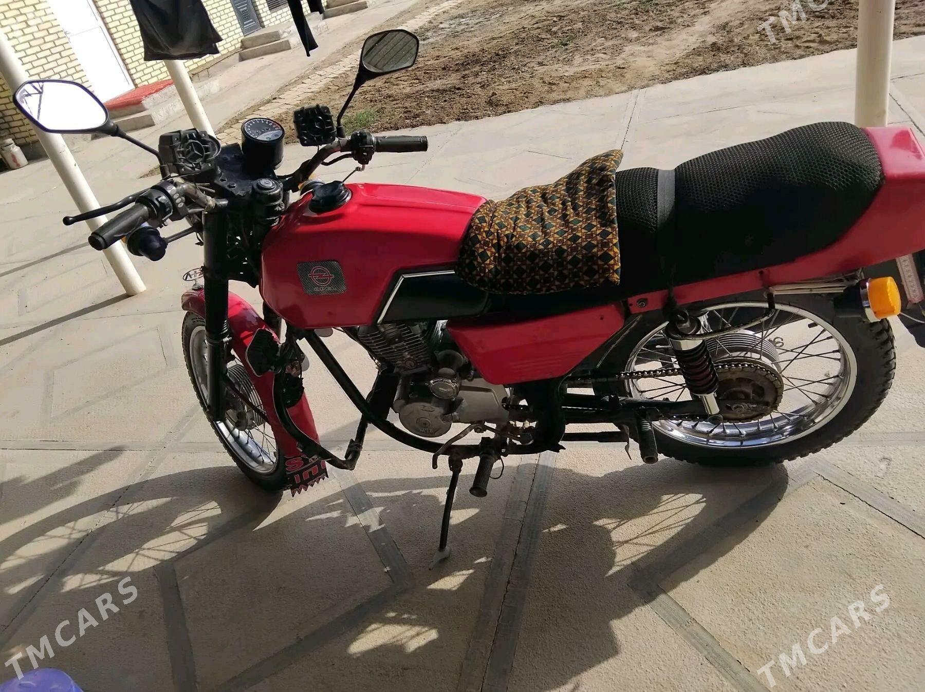 Jawa 300 2005 - 13 000 TMT - Каракумский этрап - img 1