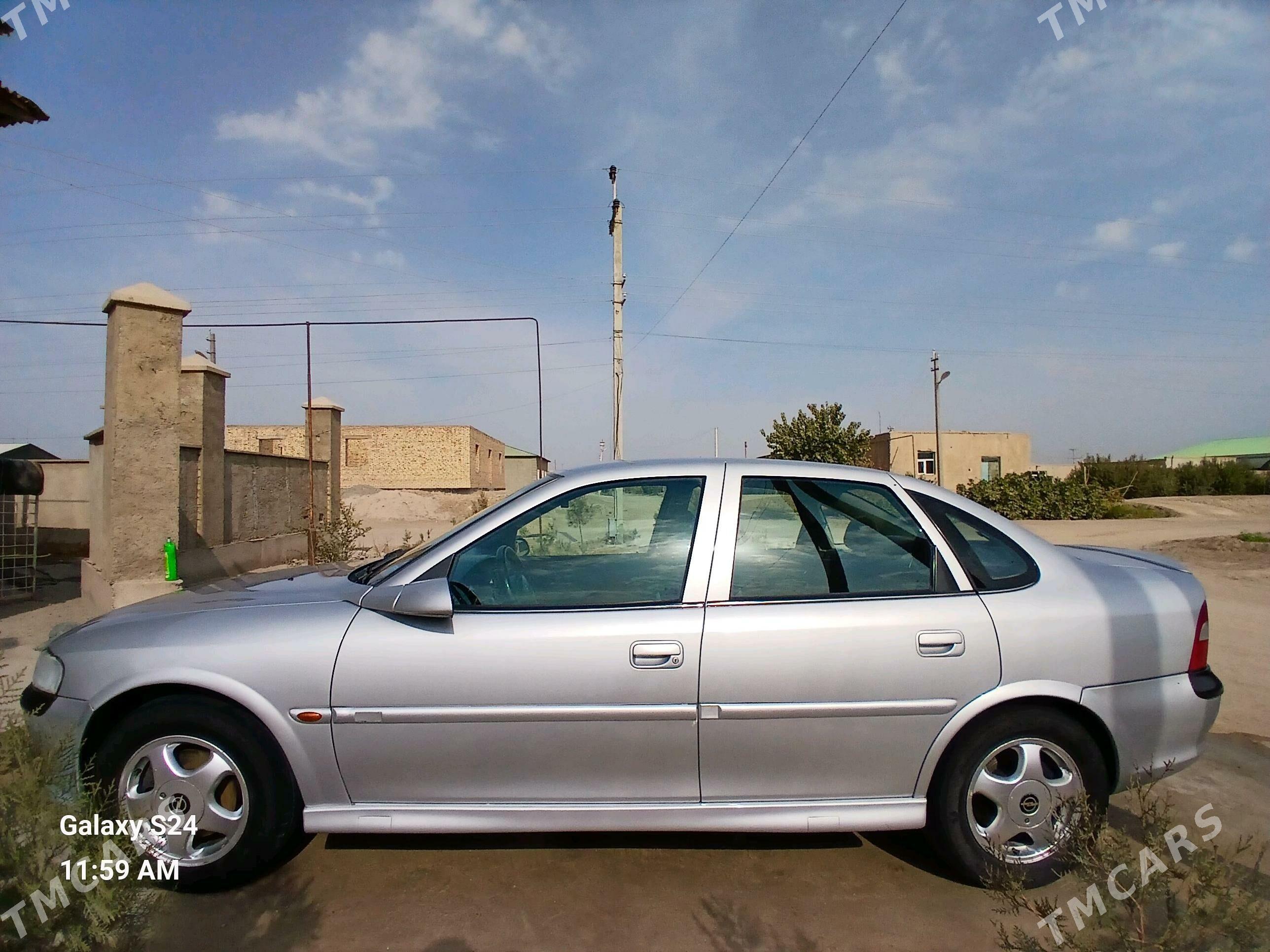 Opel Vectra 1997 - 70 000 TMT - Дашогуз - img 4