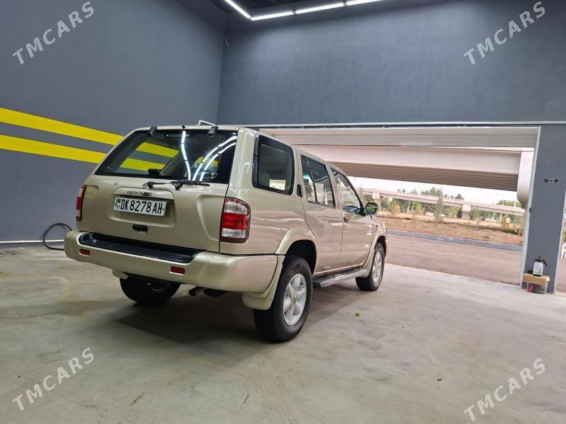 Nissan Pathfinder 2001 - 110 000 TMT - Бедев - img 1