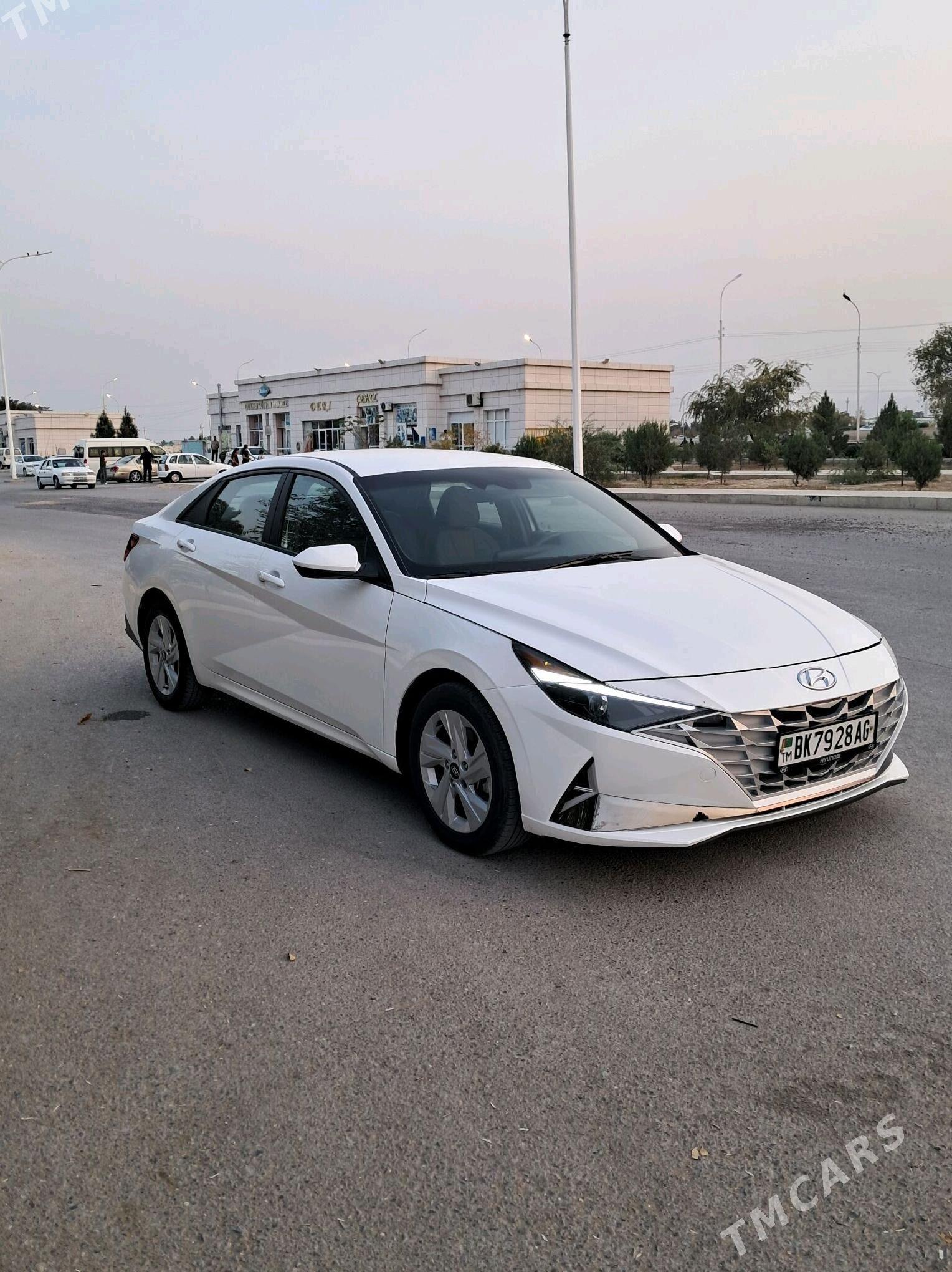 Hyundai Elantra 2021 - 220 000 TMT - Büzmeýin - img 6