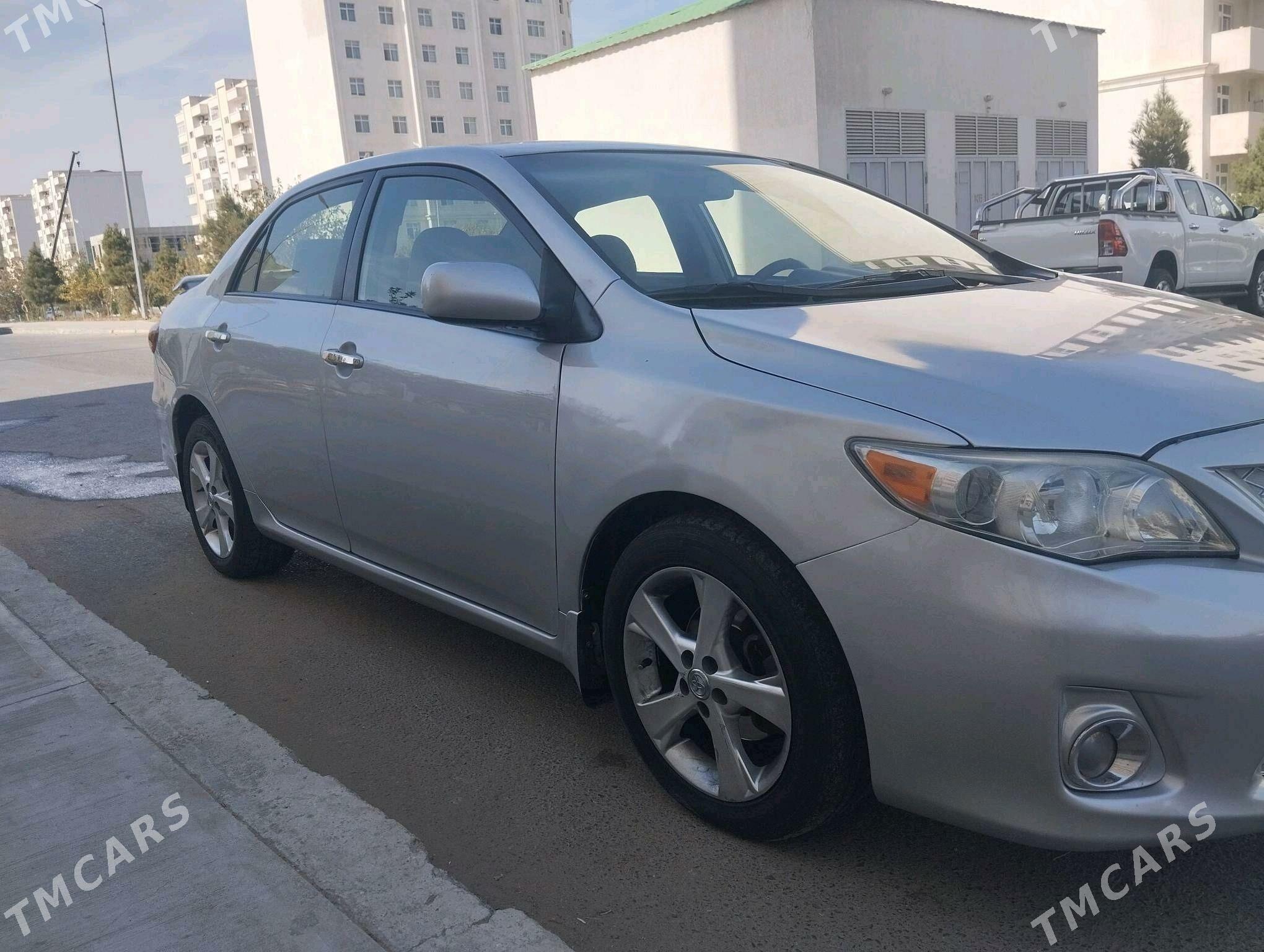 Toyota Corolla 2011 - 148 000 TMT - Бабадайхан - img 4