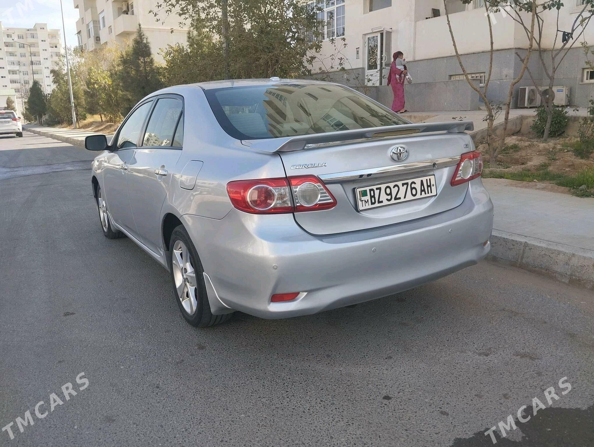 Toyota Corolla 2011 - 148 000 TMT - Бабадайхан - img 3