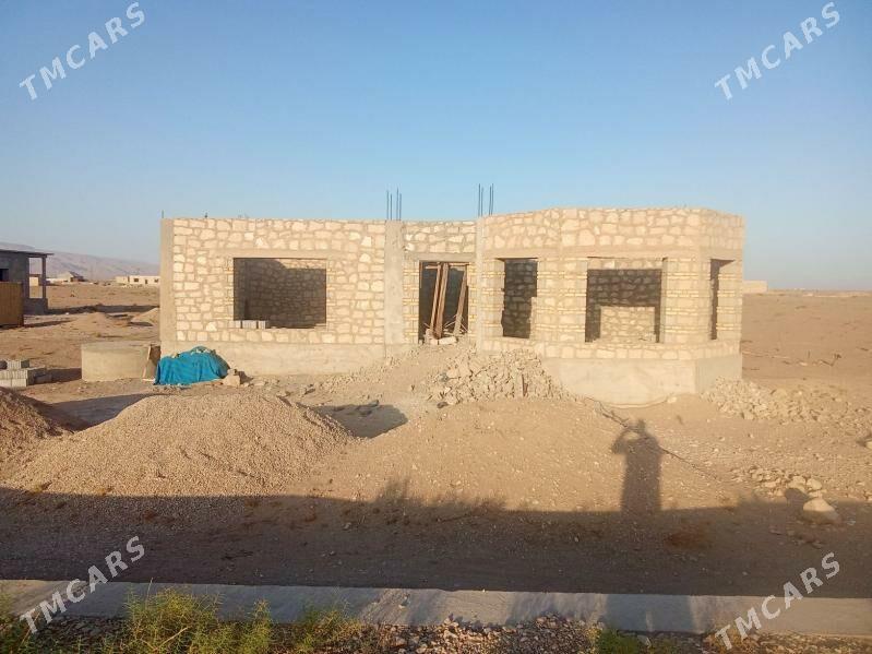 Satlyk jay kerwen 1de - Balkanabat - img 2