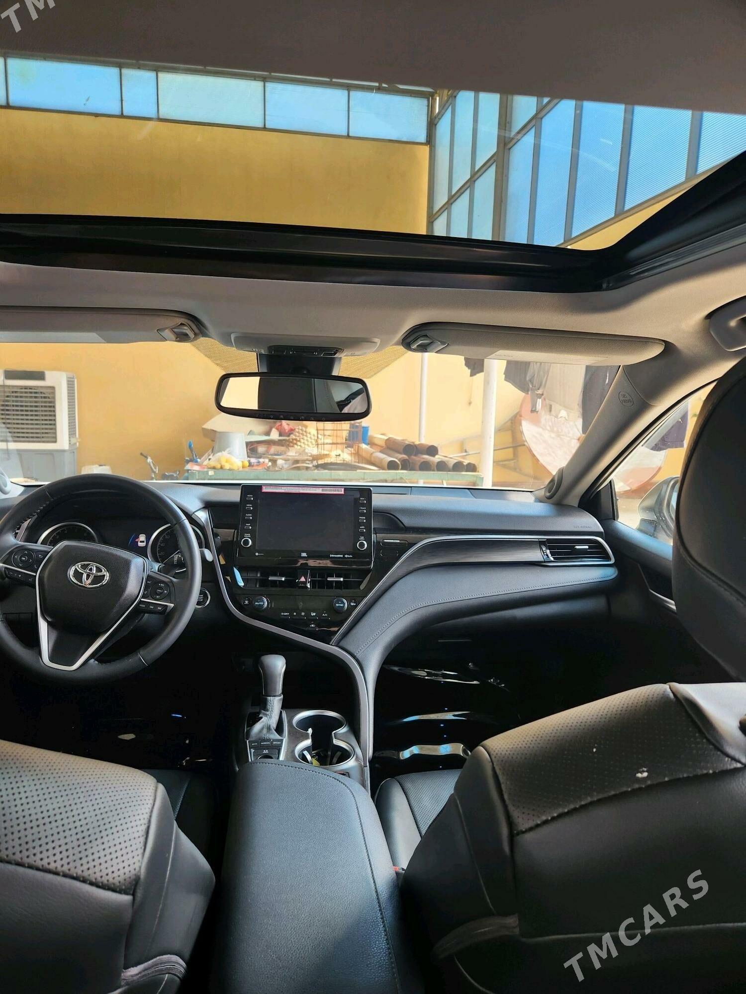 Toyota Camry 2024 - 620 000 TMT - Херрикгала - img 3