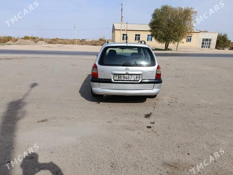 Opel Vectra 1997 - 38 000 TMT - Саят - img 4