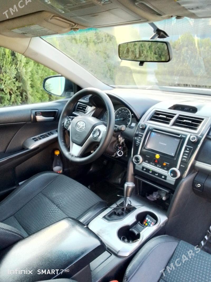 Toyota Camry 2014 - 260 000 TMT - Бузмеин - img 2