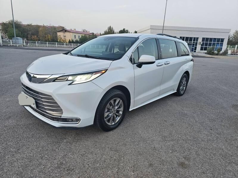 Toyota Sienna 2022 - 385 000 TMT - Ашхабад - img 3