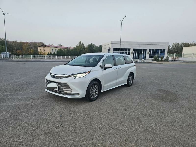 Toyota Sienna 2022 - 385 000 TMT - Ашхабад - img 6