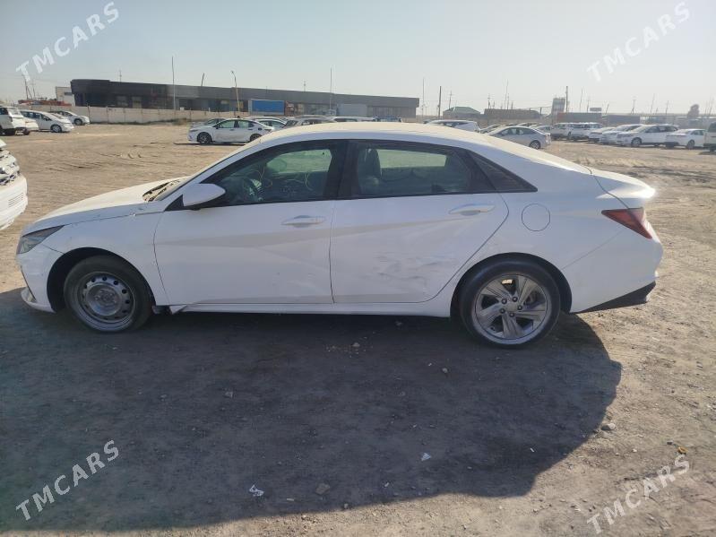 Hyundai Elantra 2021 - 199 000 TMT - Мары - img 9
