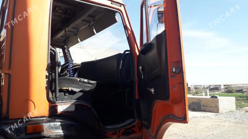 Kamaz 6520 2009 - 250 000 TMT - Мары - img 7