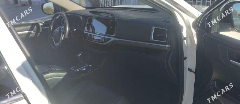 Toyota Highlander 2018 - 410 000 TMT - Sakar - img 3