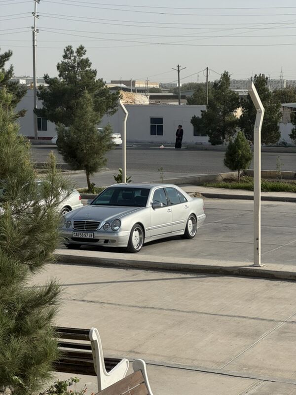 Mercedes-Benz E320 2001 - 240 000 TMT - Туркменабат - img 5