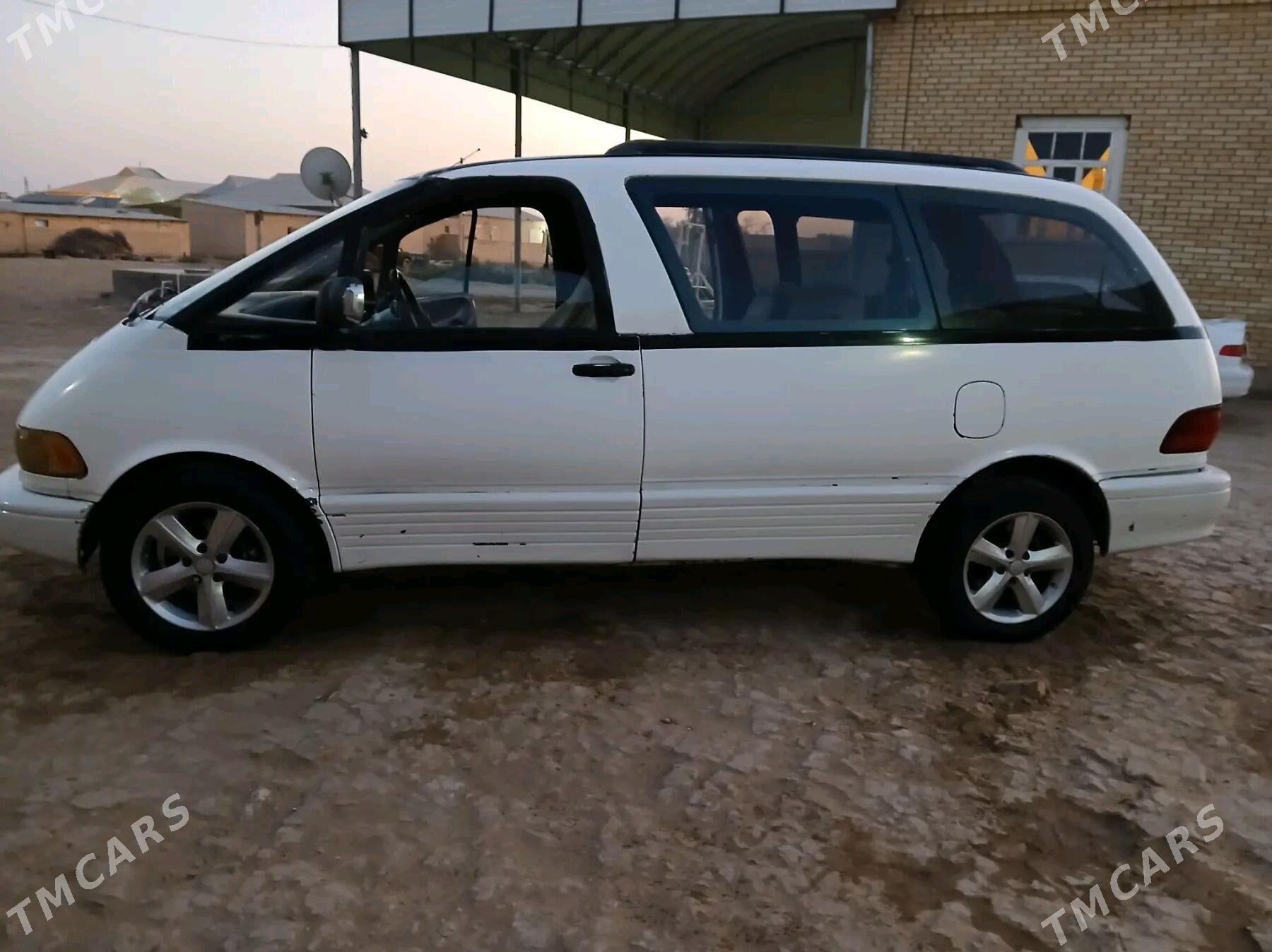 Toyota Previa 1991 - 60 000 TMT - Baýramaly - img 2