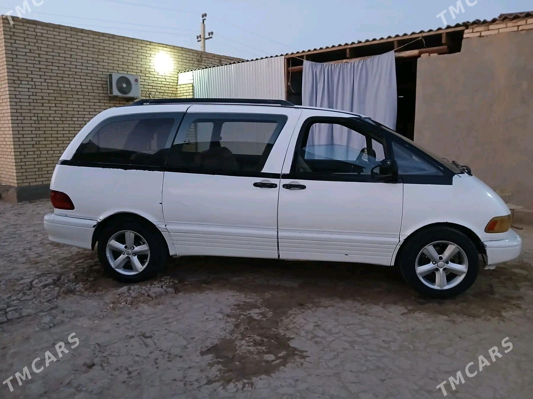 Toyota Previa 1991 - 60 000 TMT - Baýramaly - img 1