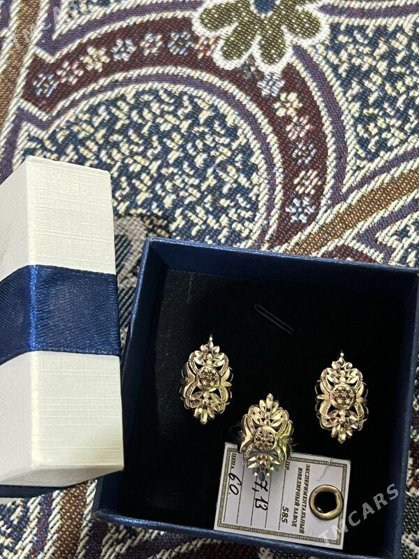 komplekt gyzyl - Balkanabat - img 1