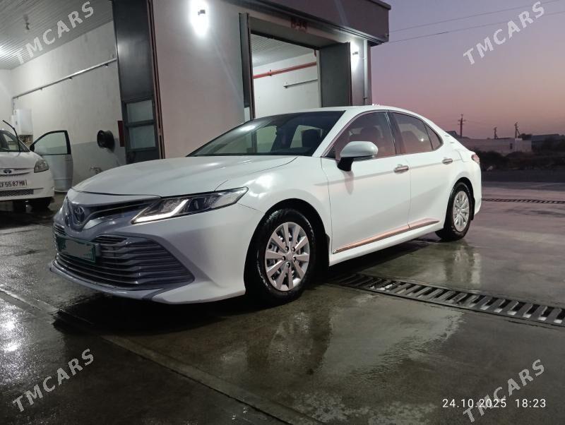 Toyota Camry 2019 - 229 000 TMT - Türkmengala - img 3