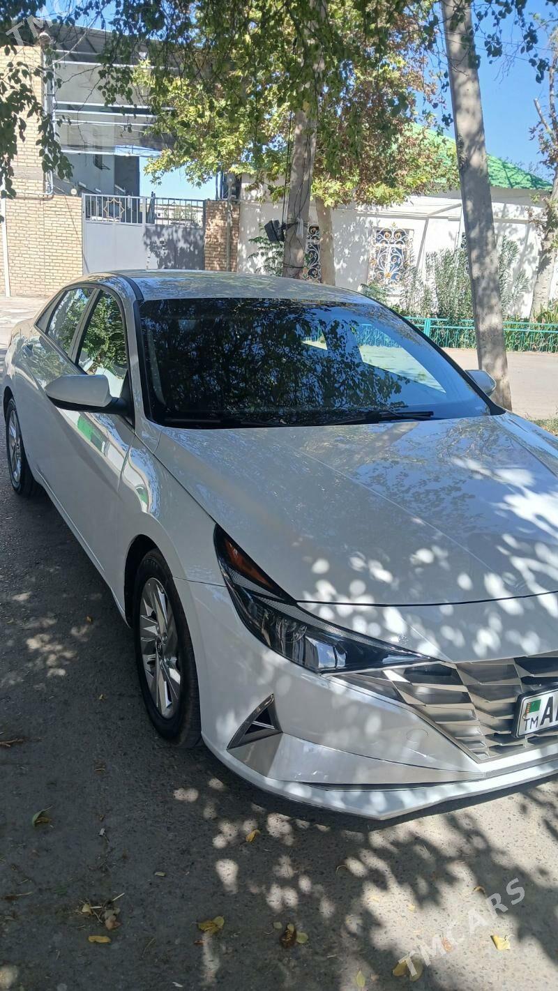Hyundai Elantra 2021 - 237 000 TMT - Ашхабад - img 3