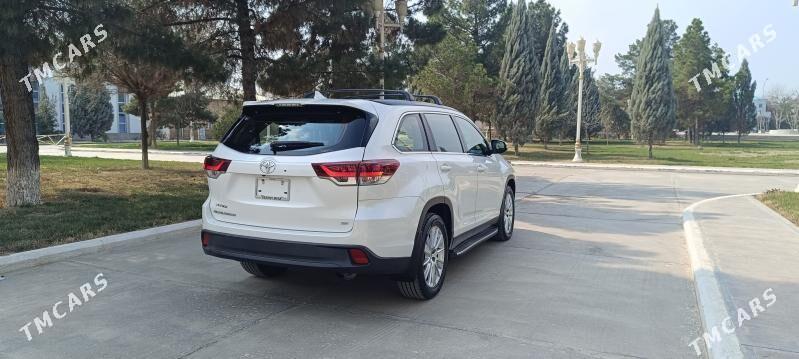 Toyota Highlander 2019 - 500 000 TMT - Мары - img 2