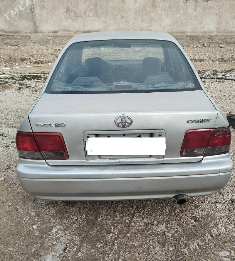 Toyota Camry 1994 - 30 000 TMT - Балканабат - img 2