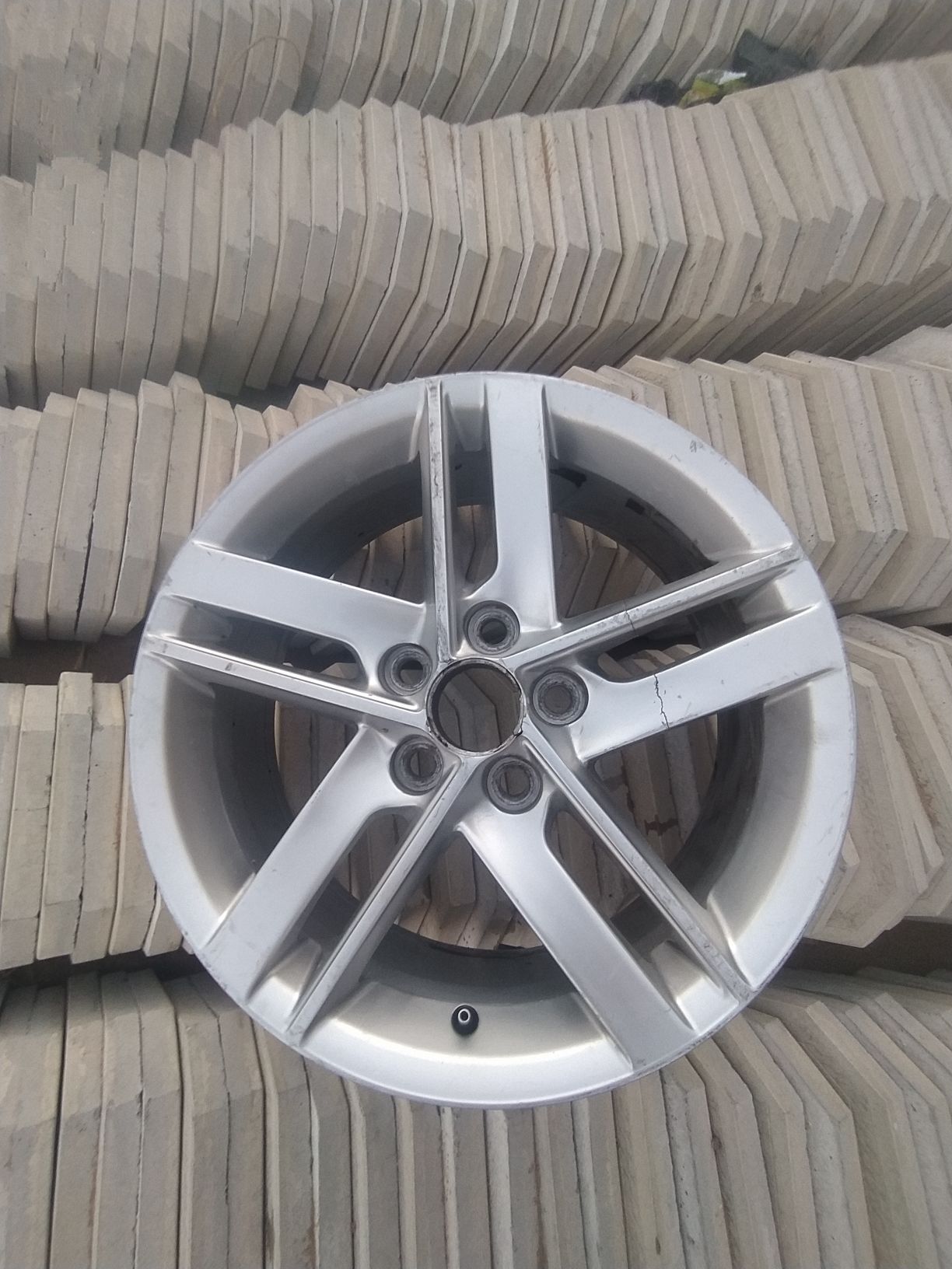 palta camry diska 1 000 TMT - Чоганлы - img 1